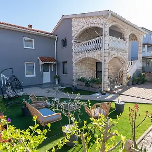 Apartament Limia, Pula